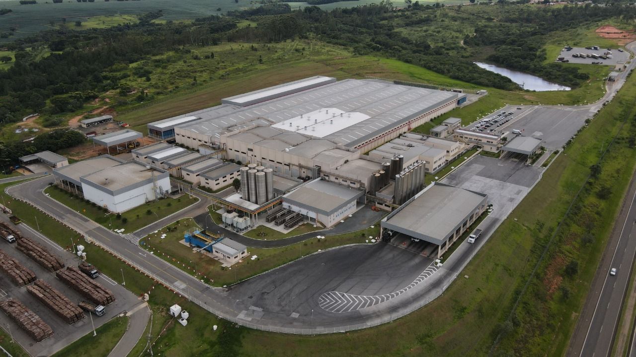 Unidade de Beneficiamento de Leite brasileira recebe certificação internacional