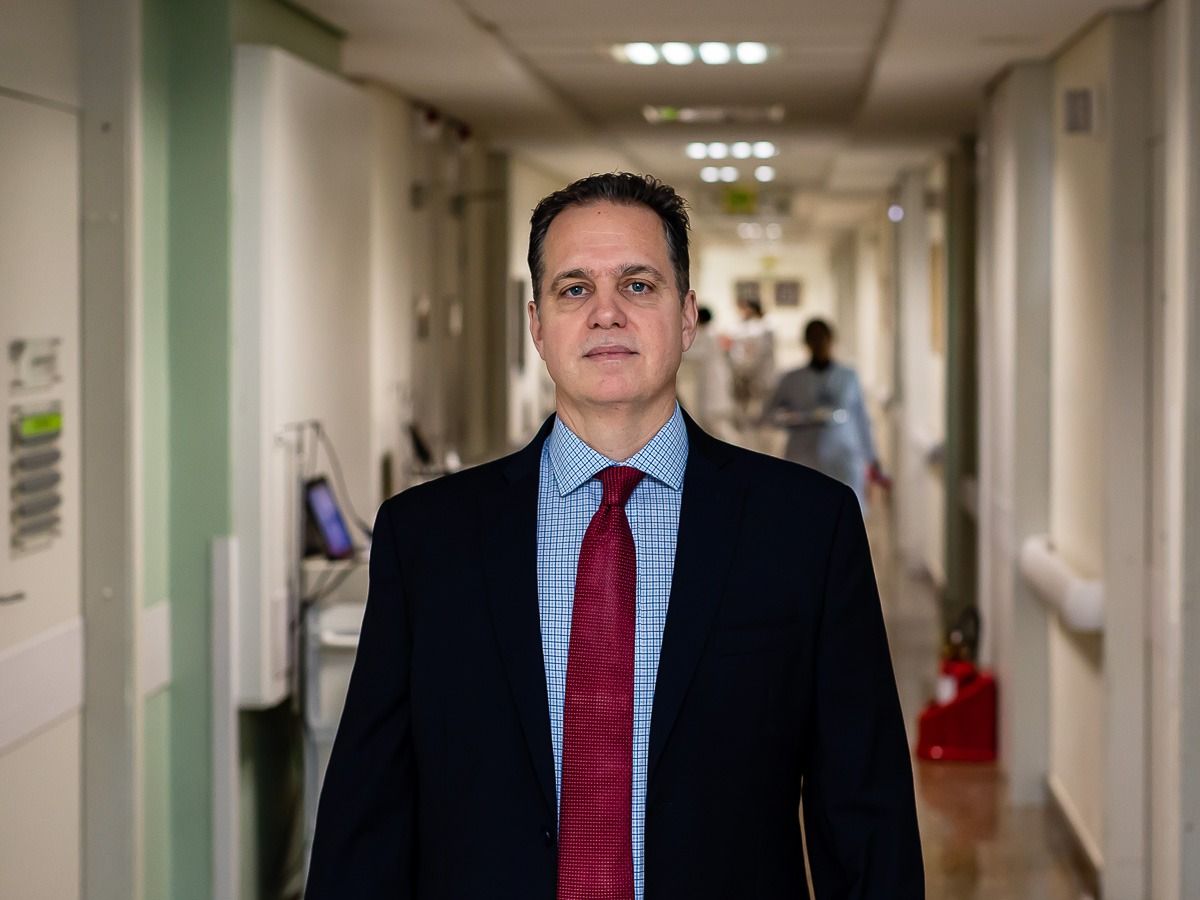 Ali adiante