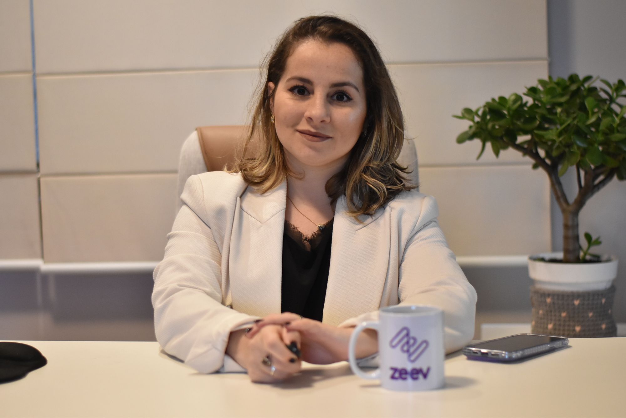 Uso de tecnologia low-code automatiza setor administrativo de grande Resort em Maceió e gera economia de até 5% no custo total