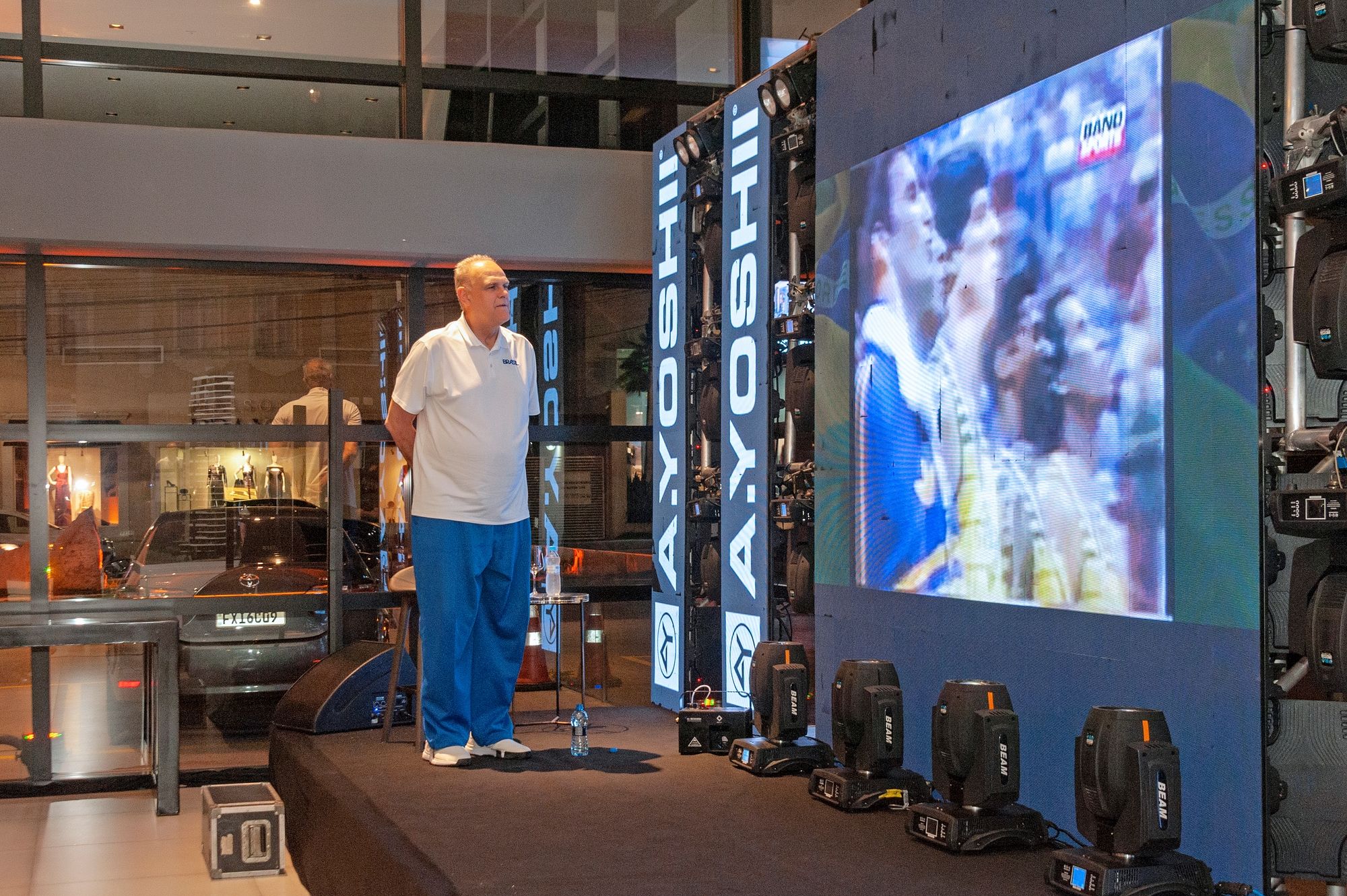Ídolo do Basquete, Oscar Schmidt compartilha experiências na A.Yoshii Curitiba