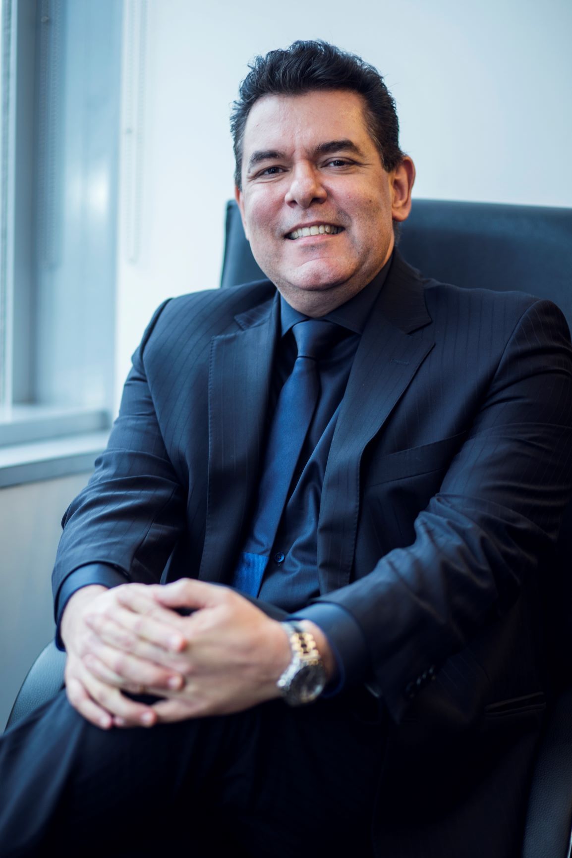Automação para gerenciar a infraestrutura de TI dos serviços financeiros na era do Multicloud