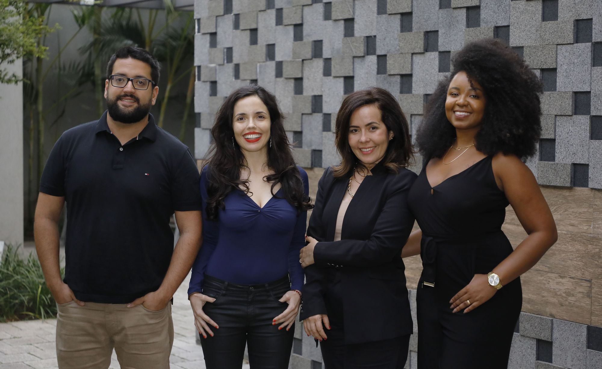 Futuro do trabalho: Maior parte dos trabalhadores brasileiros aposta no trabalho remoto e não teme perder emprego para robôs, diz pesquisa