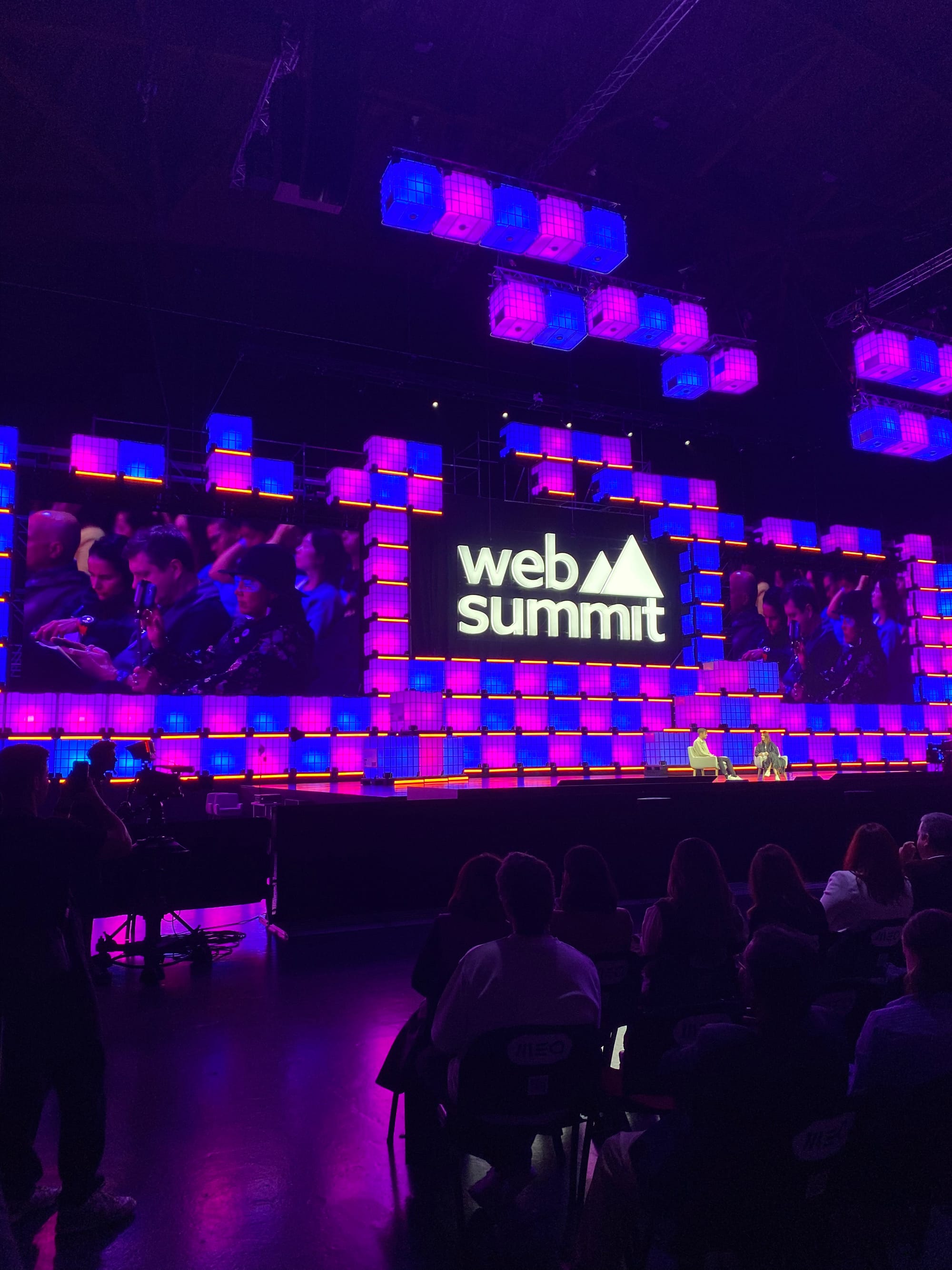 Hipercrescimento com Propósito: O que o sucesso da Lovable ensina sobre a nova geração de startups